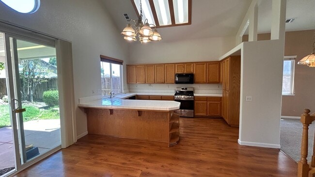 Building Photo - 4108 Imagine Ct