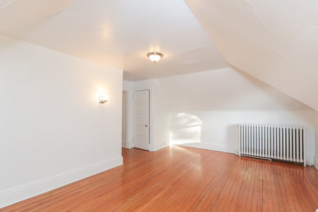 Building Photo - 1134 Westover Ave