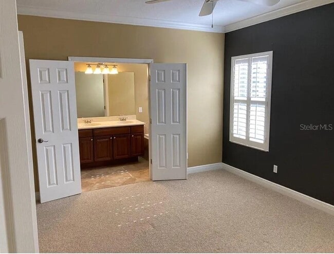 Building Photo - 517 Shining Armor Ln