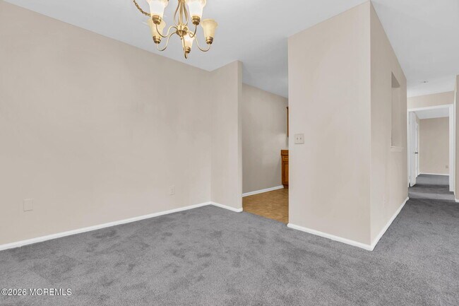 Building Photo - 2101 Bayhead Dr