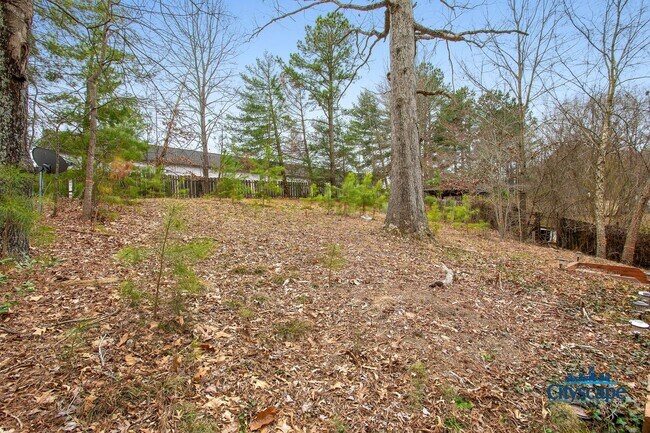 Building Photo - ADORABLE COTTAGE IN MIDLOTHIAN WITH GREAT ...