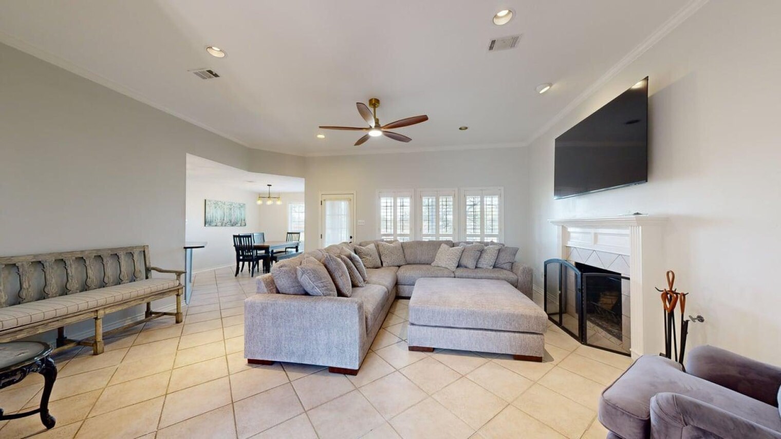 Building Photo - 1803 Fernhaven Cir