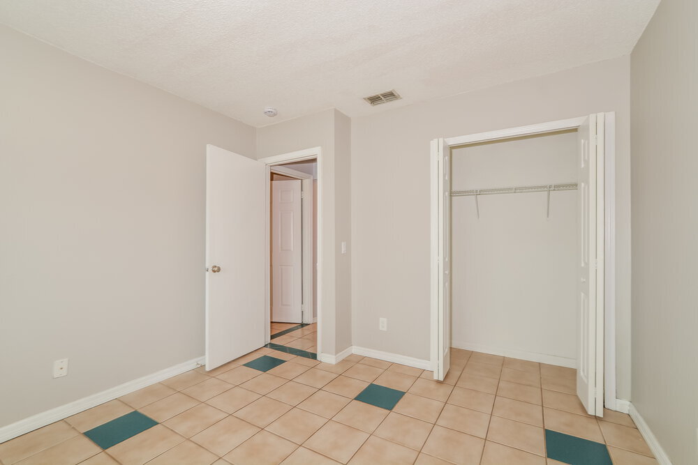 Building Photo - 8612 Villa Nova St