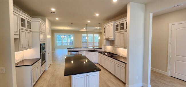Building Photo - 353 Gotland Russ Ln