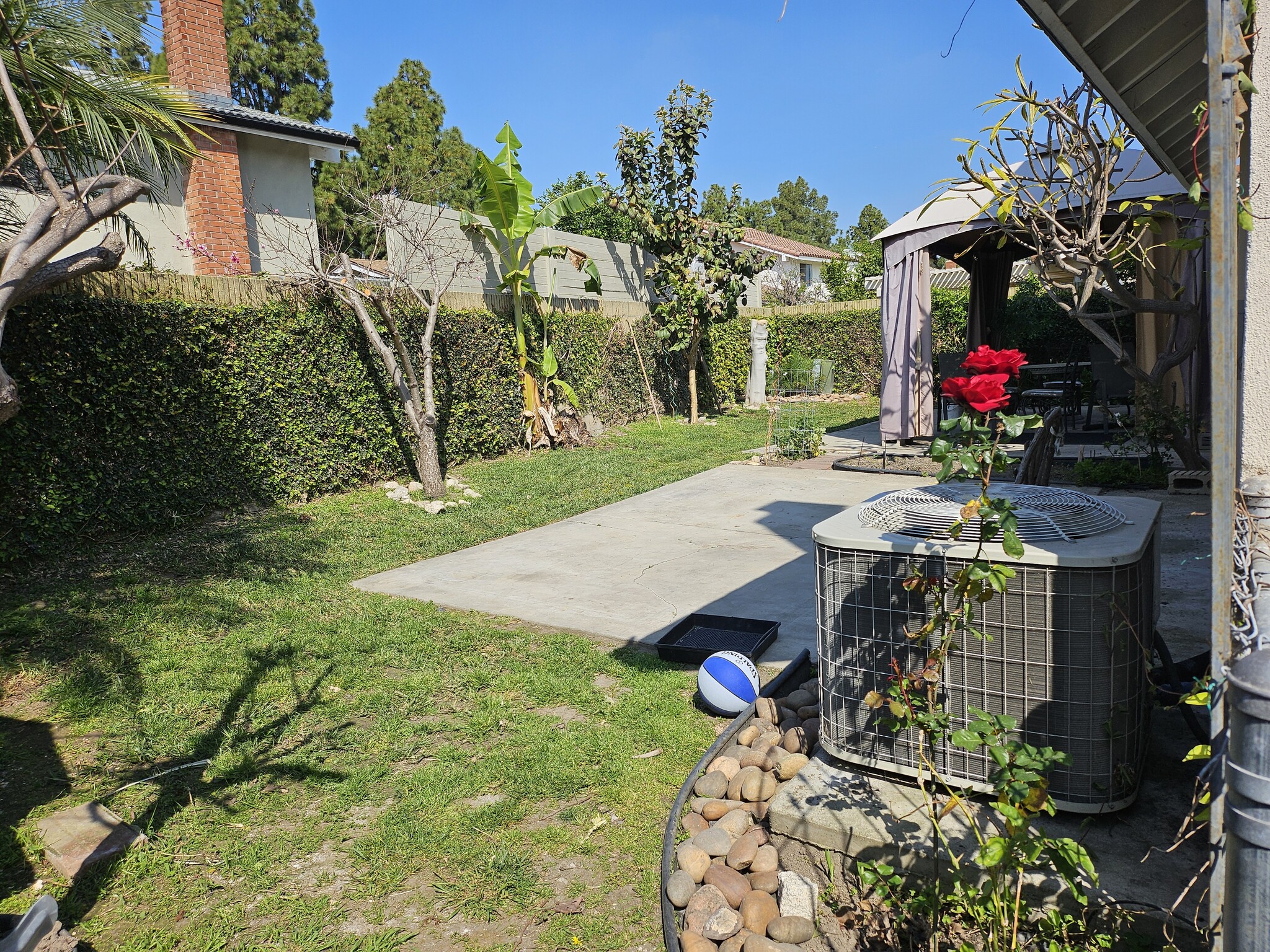 Building Photo - 17631 Mapes Ave