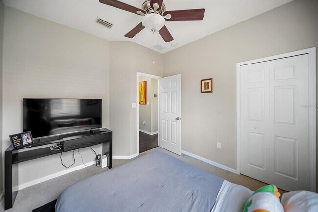 Building Photo - 3760 Parkridge Cir