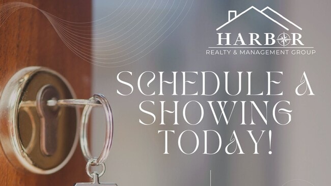 Building Photo - 2 Bedroom 1 Bath - Ask us about our specials!