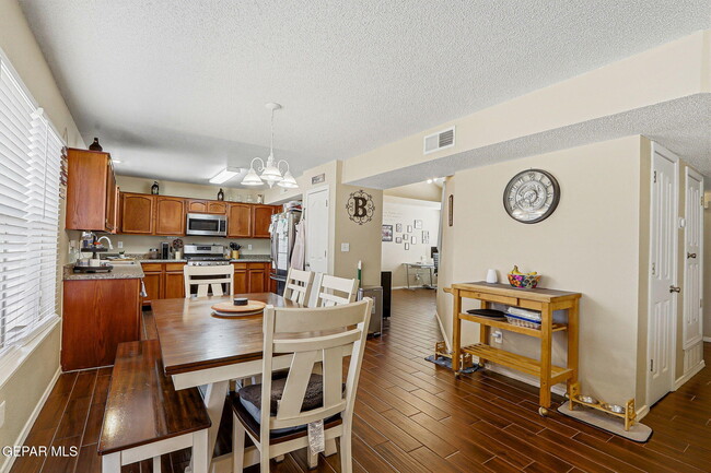 Building Photo - 14233 Spanish Point Dr