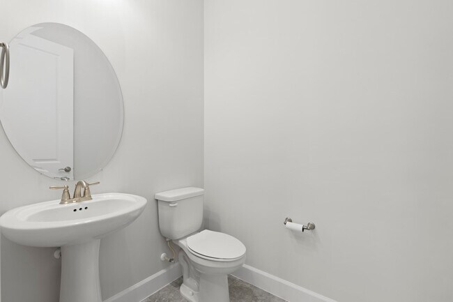 Building Photo - 13548 Spruce Pne Dr