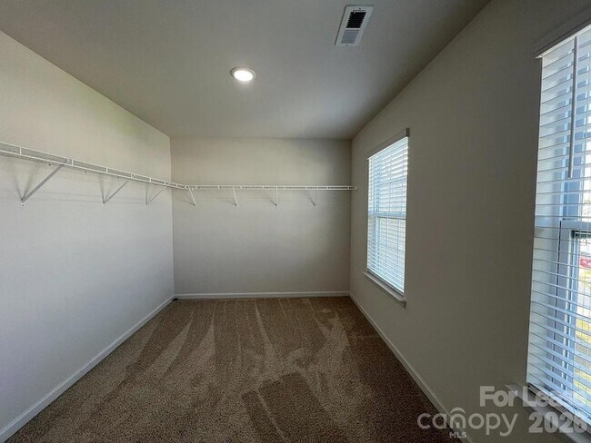 Building Photo - 6217 Ahoskie Dr