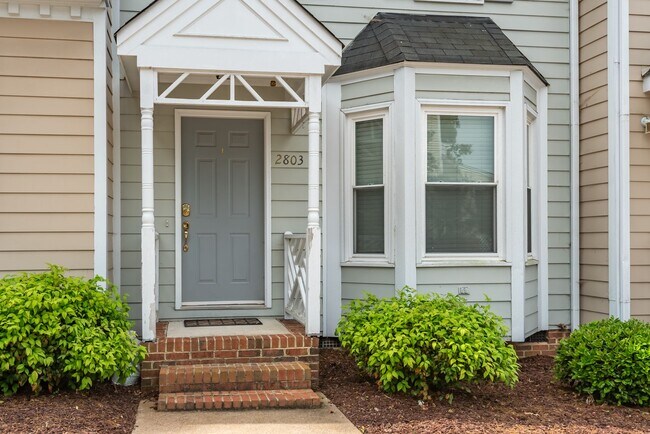 Building Photo - Charming 2-bedroom, 2.5-bathroom Townhouse Located in the Heart of Raleigh, NC