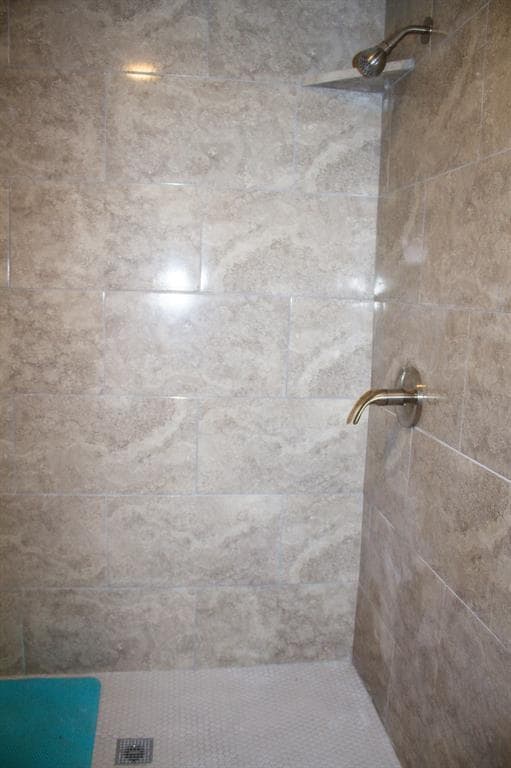 Building Photo - 7119 Rio Blanco Dr
