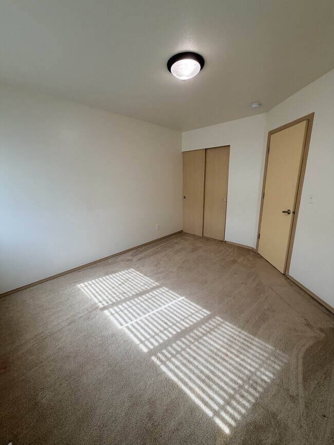 Building Photo - 7611 197th St Ct E