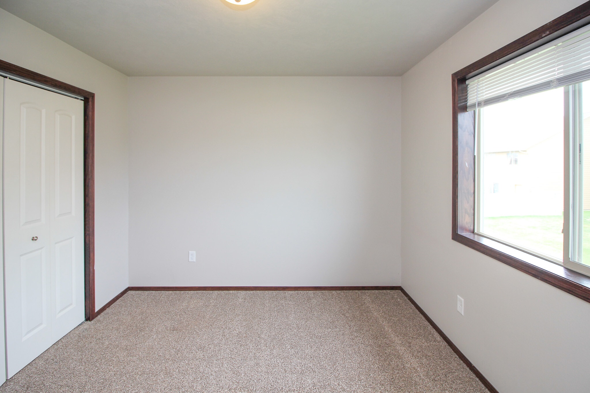 Building Photo - 1013 Tanner Ct