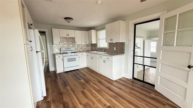 Building Photo - 4651 Co Rd 417