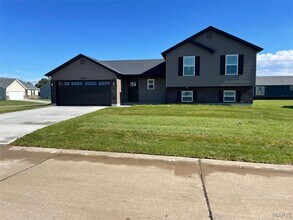 Building Photo - 307 Meriadoc Ln