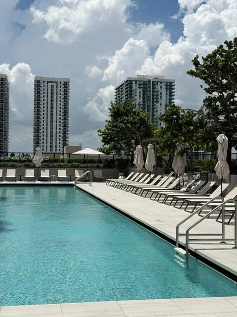 Building Photo - 1400 Biscayne Blvd