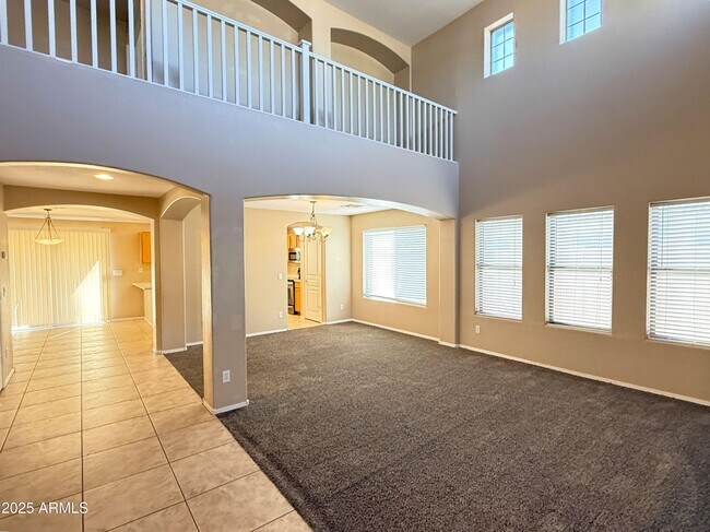 Building Photo - 3363 E Flamingo Ct