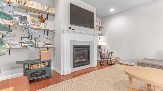 Building Photo - A First-Time Rental Available 09-15-25! 3 ...
