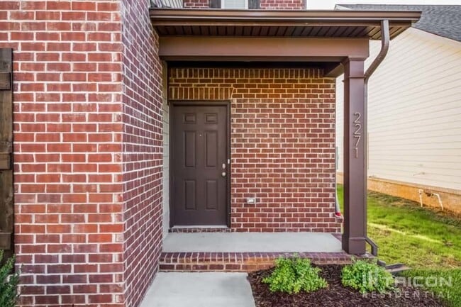 Building Photo - 2271 Cason Ln
