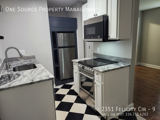 Building Photo - 2351 Felicity Cir