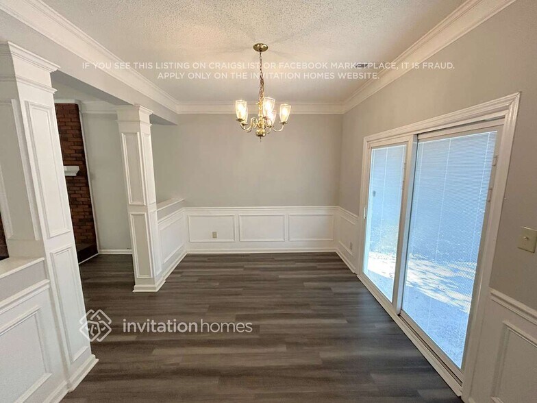 Building Photo - 7505 Axis Ct