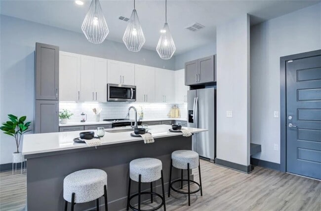 Building Photo - 1100 Industrial Blvd