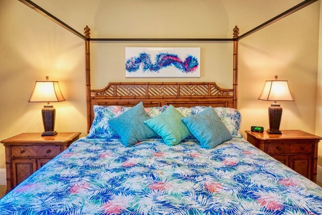 Building Photo - 1363 Oceanview Dr