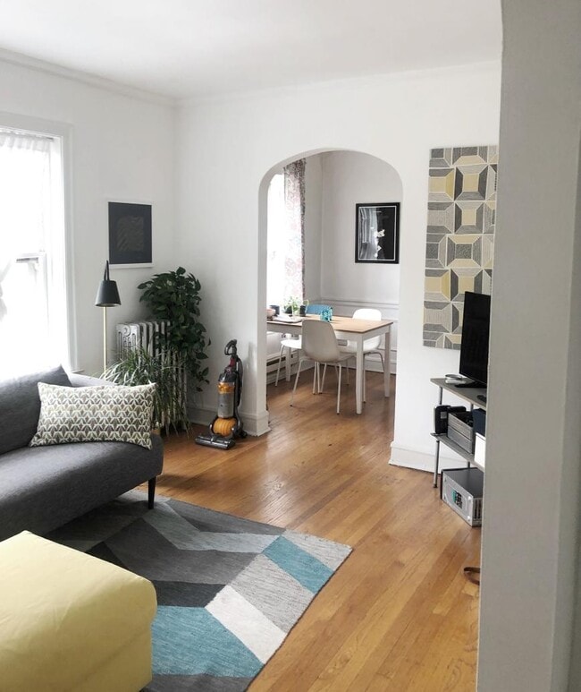 Building Photo - 1 bedroom in Chicago IL 60614