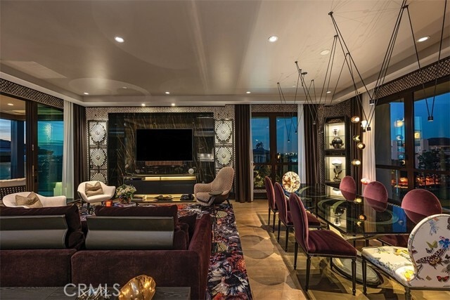 Building Photo - 1447 Santa Barbara Dr