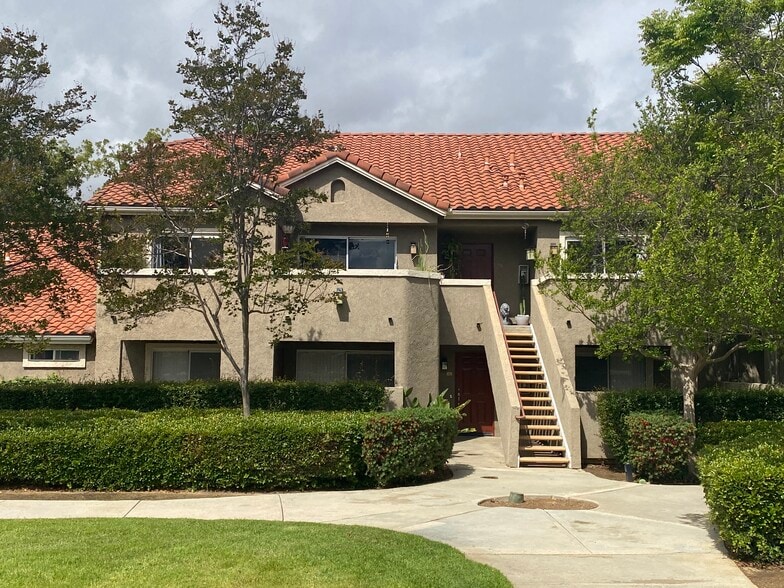 Building Photo - 200 E Alessandro Blvd