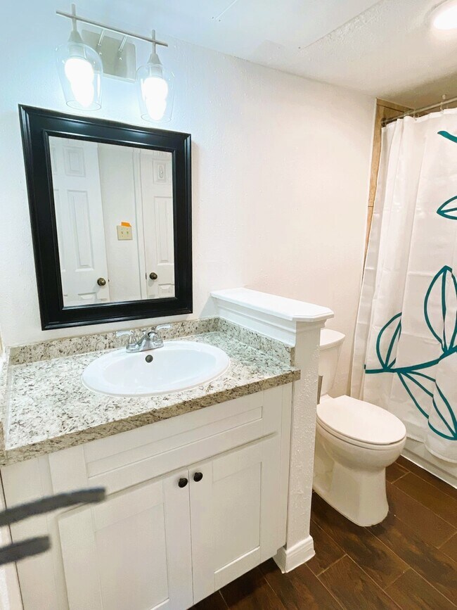 Building Photo - 2300 Old Spanish Trl