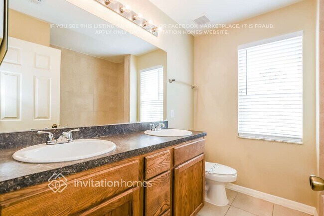 Building Photo - 13697 Crystal River Dr