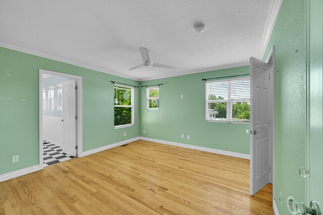 Building Photo - $2,925.00 - 3 Beds, 2.5 Baths Single Famil...