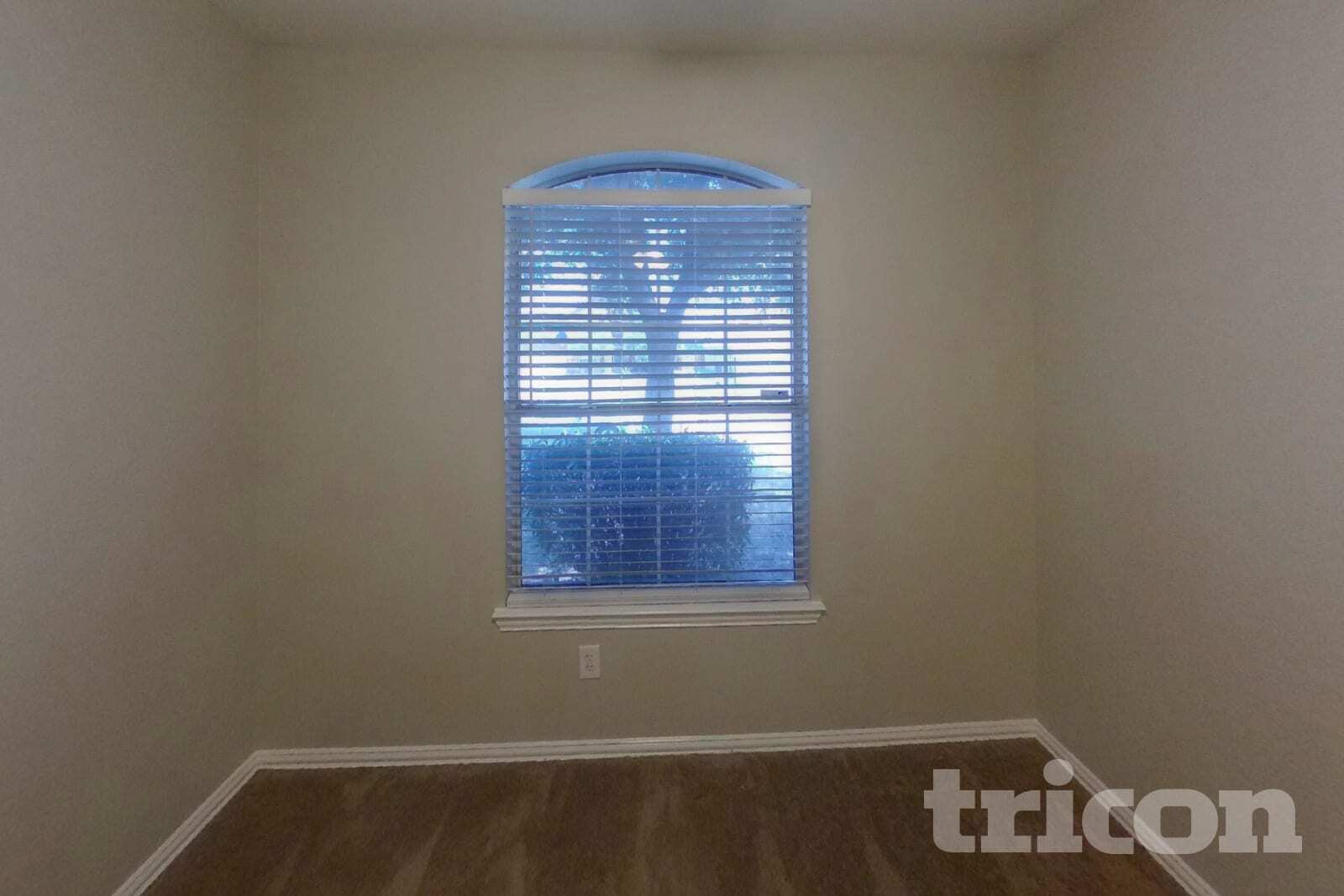 Building Photo - 3205 Silver Point Ct