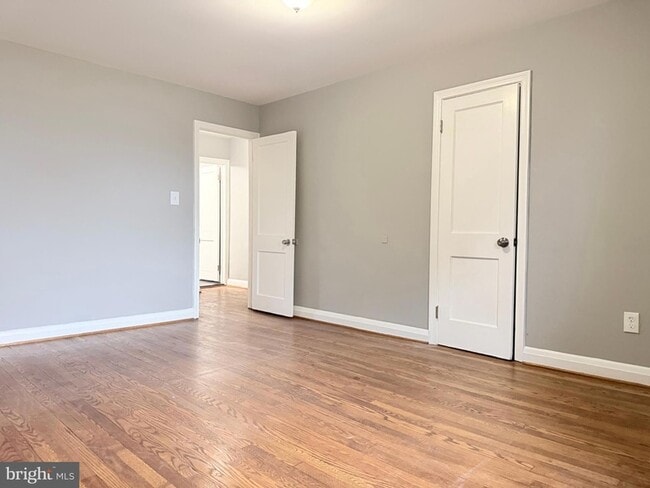 Building Photo - 5115 Pembridge Ave