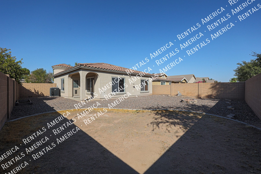 Building Photo - 15029 W Wethersfield Rd