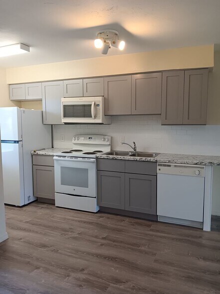 Building Photo - 22523 Westchester Blvd