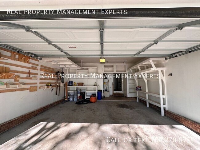 Building Photo - 801 Water Wheel Ct