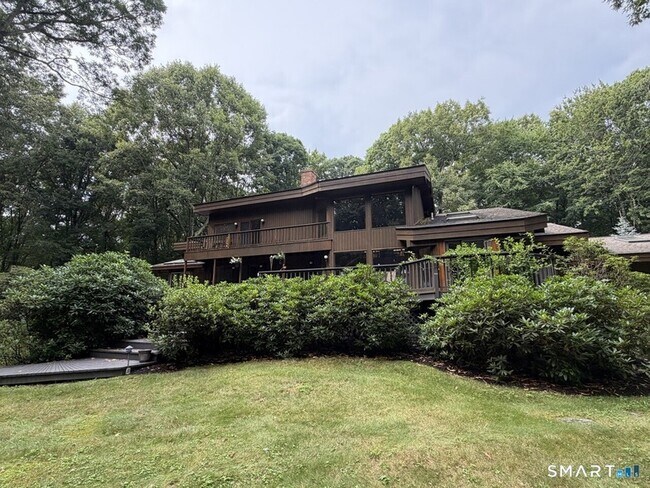 Building Photo - 278 Woodchuck Ln