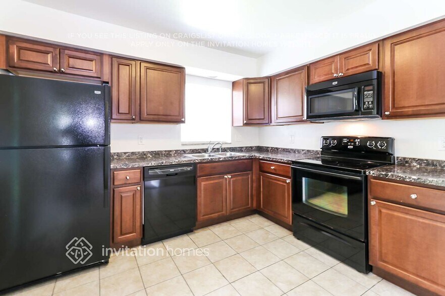 Building Photo - 3101 Sandspur Dr