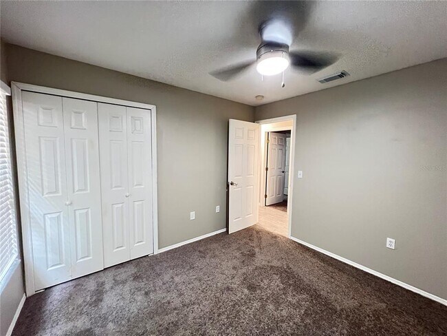 Building Photo - 1357 Woodwind Dr