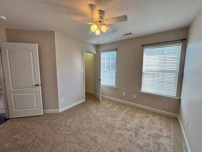 Building Photo - Stunning 5-Bedroom House near Stallings with Fenced in Yard