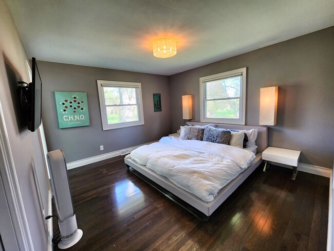 Master Bedroom - 4370 N 161st St