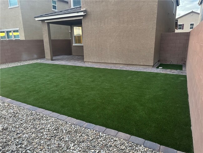 Building Photo - 2933 Gallarate Dr