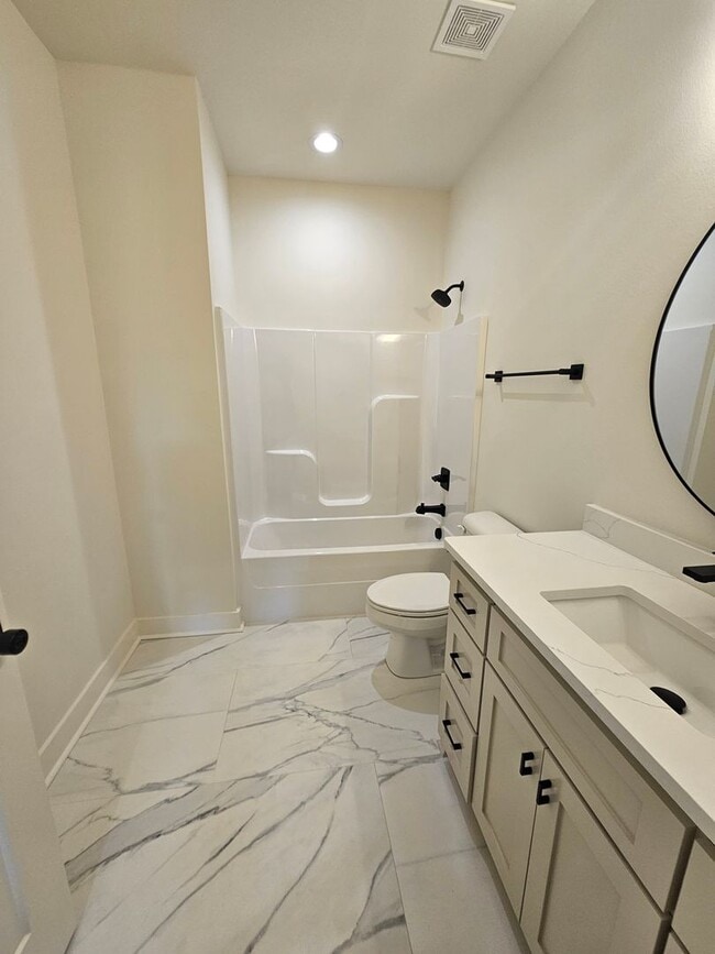 Building Photo - 7233 Havenwood Dr