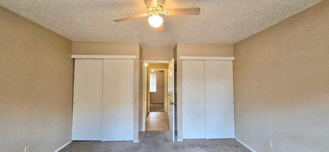 Building Photo - Tammy Lynn Dr Duplex