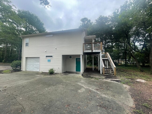 Building Photo - MOVE IN SPECIAL $500 DEPOSIT/FREE MONTHS R...