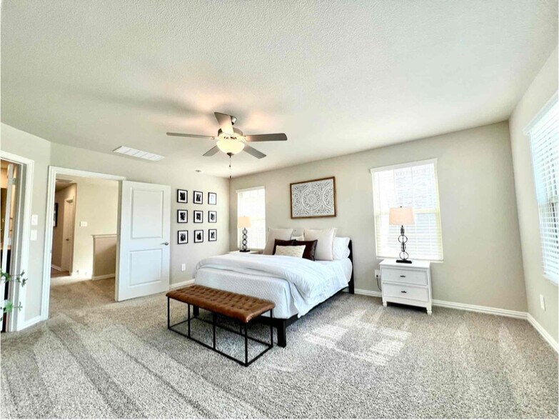 Building Photo - 2629 Gateway Ave