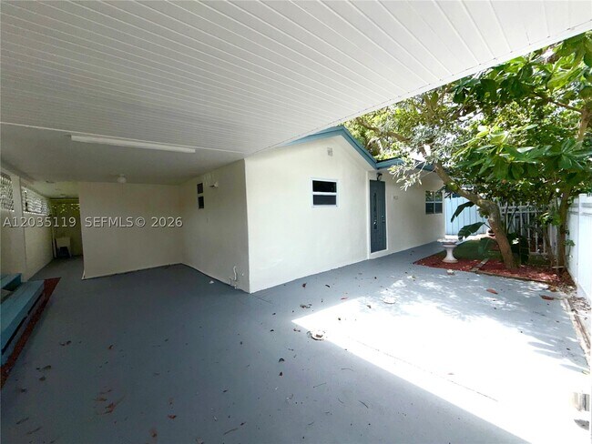 Building Photo - 9615 NW 3rd Ave